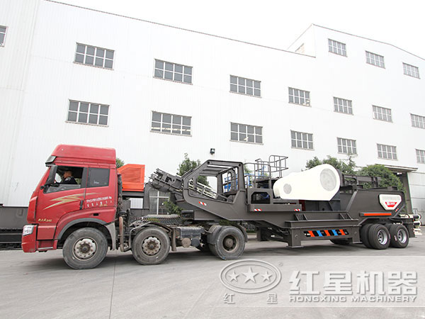 移动式玄武岩破碎生产设备发货图 移动式玄武岩破碎生产设备发货图