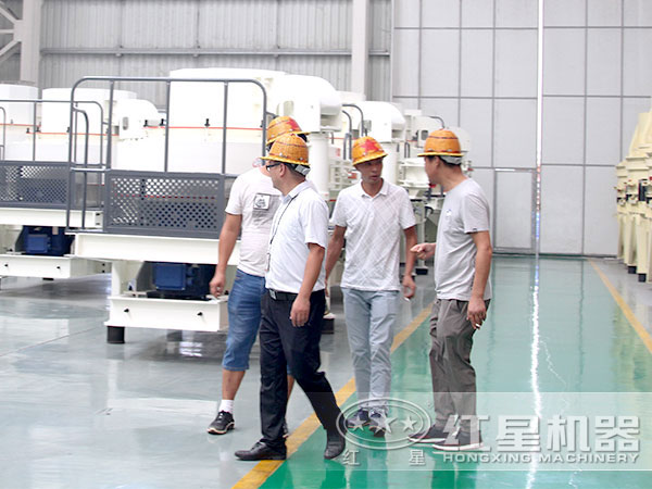 制砂机车间观看图 制砂机车间观看图