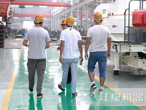 带你走进易彩堂大型生产车间 带你走进易彩堂大型生产车间