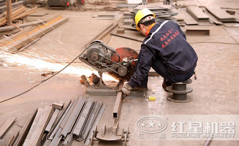 �ײ��ù��˶���ɰ��ϸ�ڵİѿ�