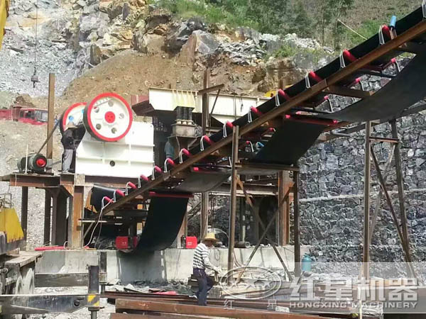 大理石破碎现场 大理石破碎现场