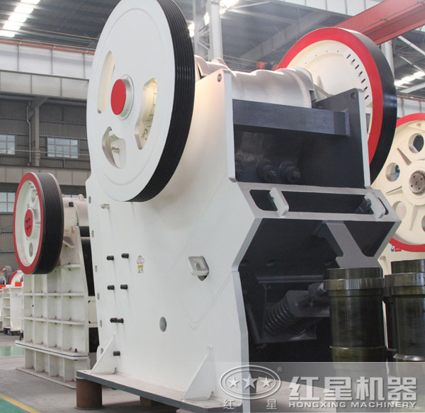 85tph欧版矿石破碎机厂区 85tph欧版矿石破碎机厂区