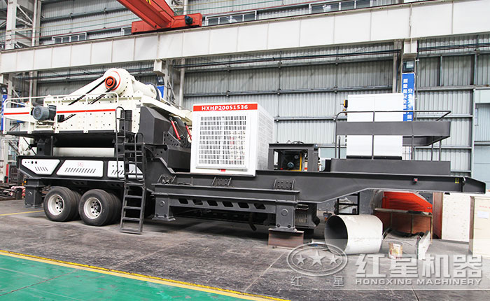 能开走的移动碎石机 能开走的移动碎石机