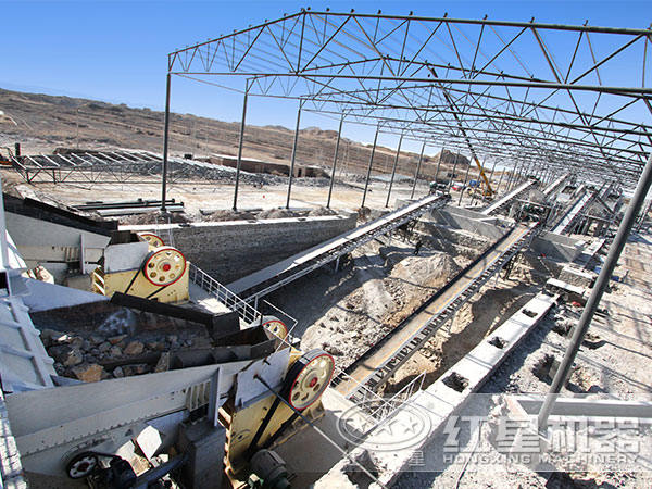 易彩堂河北客户大型石料破碎生产线现场 易彩堂河北客户大型石料破碎生产线现场