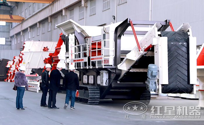 (履带式)可移动人工制砂机 (履带式)可移动人工制砂机