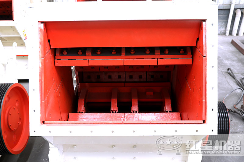 反击式破碎机进料口 反击式破碎机进料口