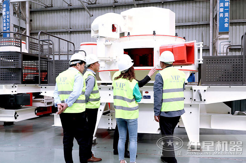 易彩堂用户到车间参观 易彩堂用户到车间参观