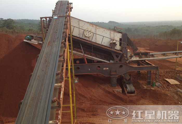 移动筛分站筛分现场 移动筛分站筛分现场