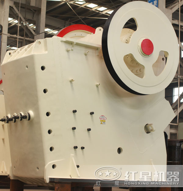 �ʽ�����ĳ�ͺ�