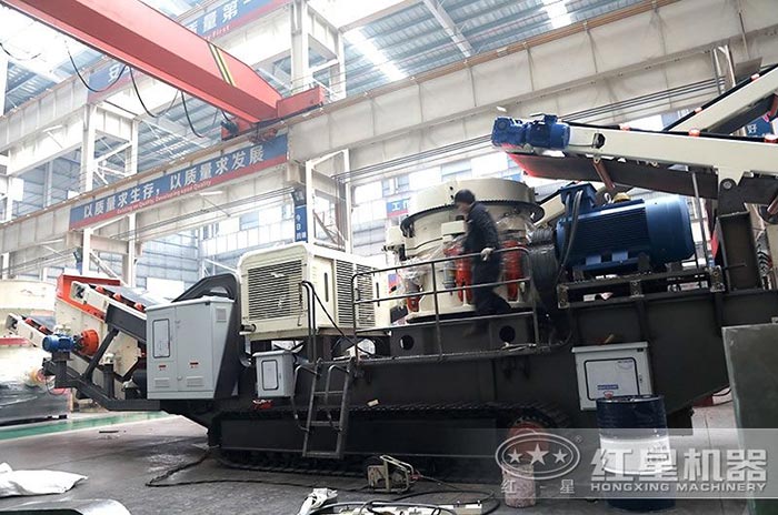 易彩堂国产履带式移动破碎站搭载圆锥破碎机 易彩堂国产履带式移动破碎站搭载圆锥破碎机