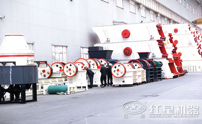 易彩堂碎石机车间现货供应 易彩堂碎石机车间现货供应