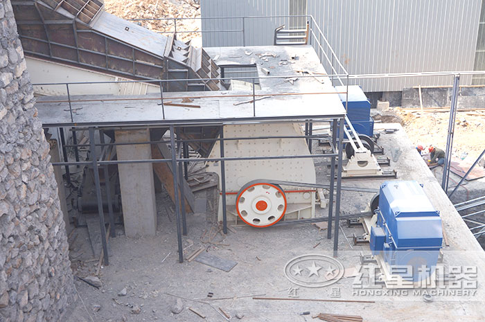 �̶�ʽɰʯ���豸��ҵ�ֳ�