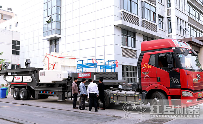 易彩堂移动混凝土破碎机发货了 易彩堂移动混凝土破碎机发货了