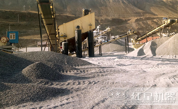 砂石现场出料 砂石现场出料