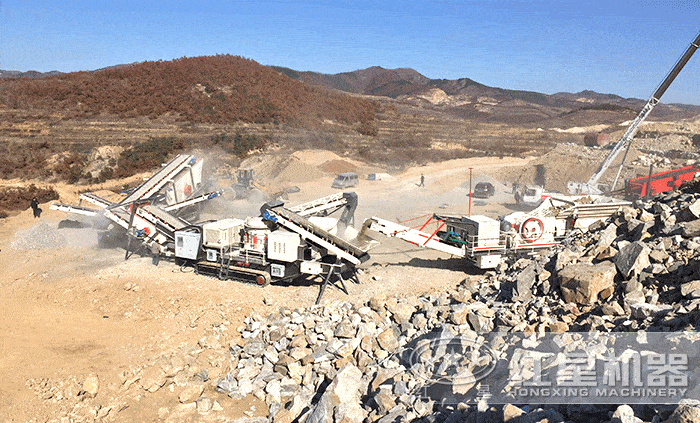 履带流动式作业的碎石加工设备 履带流动式作业的碎石加工设备