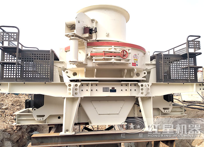 HVI新型整形制砂机生产现场 HVI新型整形制砂机生产现场