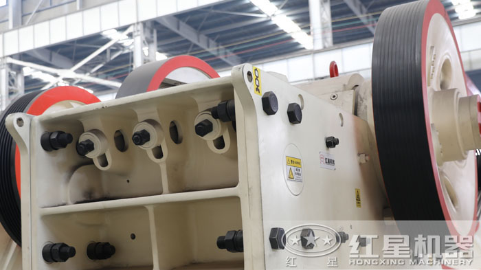 cj颚破螺栓特写 cj颚破螺栓特写