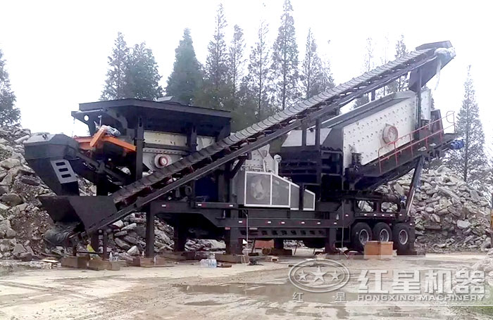 轮胎移动石灰石破碎机 轮胎移动石灰石破碎机