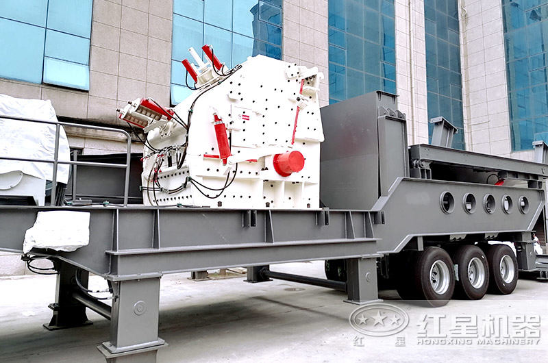 搭载反击破碎机的可移动石子机 搭载反击破碎机的可移动石子机