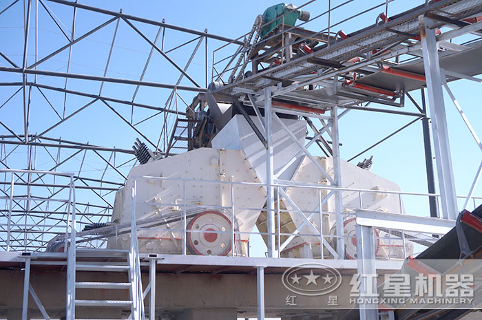 2台反击破作业现场 2台反击破作业现场