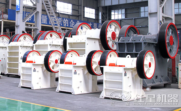 各种型号颚破机,颚破生产车间 各种型号颚破机,颚破生产车间
