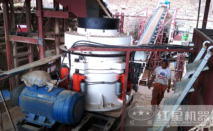 圆锥破碎机 圆锥破碎机