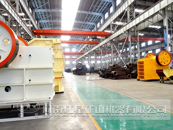 �����ײ���͸��ʯ���������