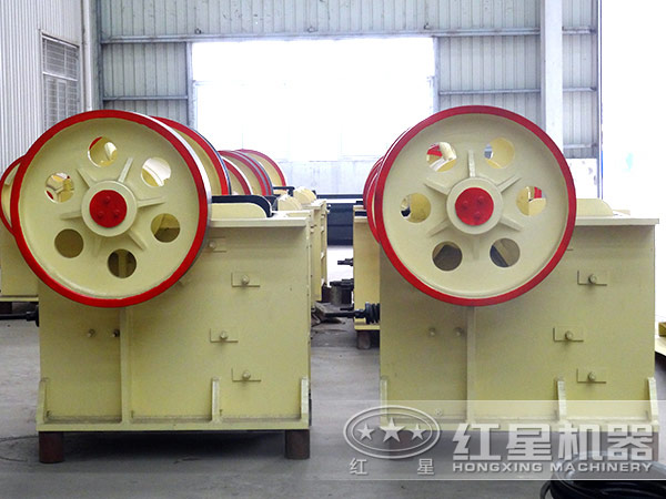 �ʽ�����