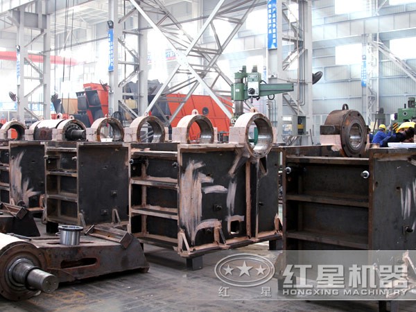 �ʽ�����