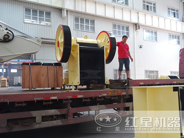 �ʽ�����