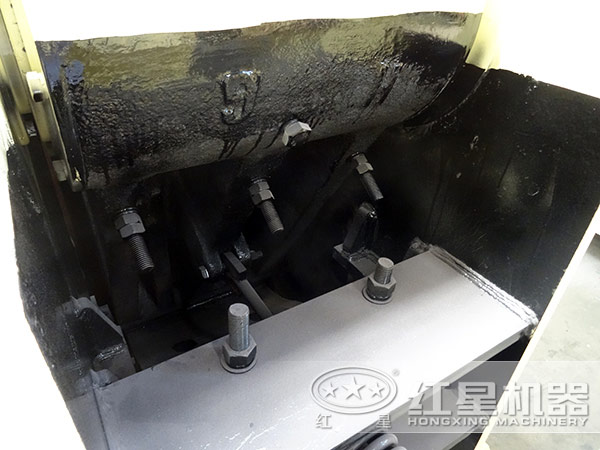 �ʽ�����