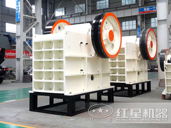 �ʽ�����