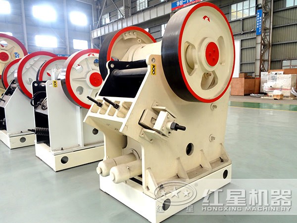 �ʽ�����