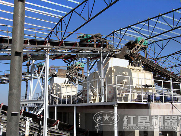 ɽʯ����������