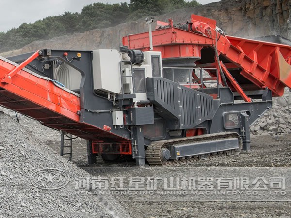 �Ĵ�ʽԲ׶�����ƶ�վ�ṹ